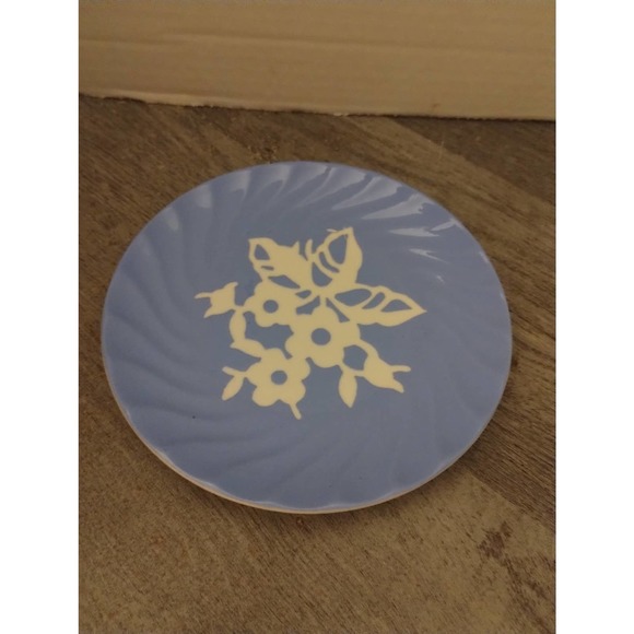Cameo Ware Saucer Or Bread & Butter 6" Harker Pottery Company U.S.A. - Picture 1 of 2